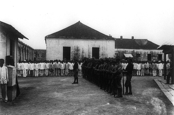 MIT Visualizing Cultures