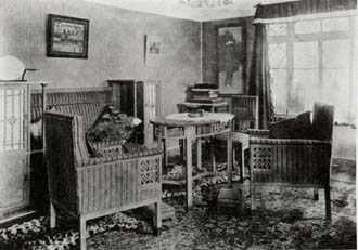 sh04_1913_016_House
